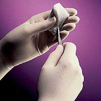 Micro-Touch Elite Vinyl glove: Small, Non-Sterile, Powder-Free. Box of 100 gloves