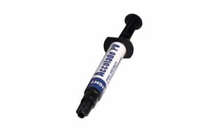 Accolade PV Composite Refill, Light 3 gram Syringe. Microhybrid, light cured, low viscosity