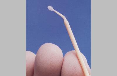 Quick-Tips Micro-applicator with regular fiber tip, package of 100 applicators
