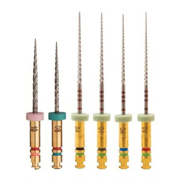 K3 Rotary Files K3 .04 Taper, 25 mm Procedure Pack. Pack Contains: 1 ea. .10 Taper 17 mm #25, .08