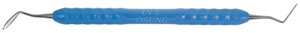 Osung Hollenback 3 Dental Carver, CV 3 with a Silicone Handle. Widths of working tips 2.4mm