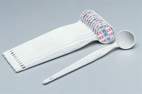 Palmero White One-Piece Disposable Plastic Mouth Mirror. Clear, distortion-free mirrors and an