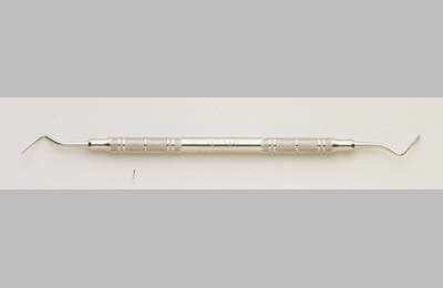 Pascal #7A DE - Guyer with Shovel Head Serrated and Angled Retraction Cord Packing Instrument