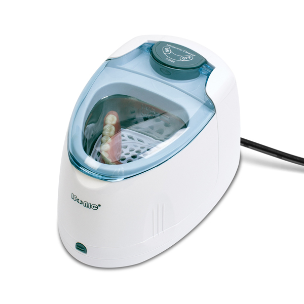 iSonic Compact Ultrasonic Cleaner F3900. Onebutton operation makes